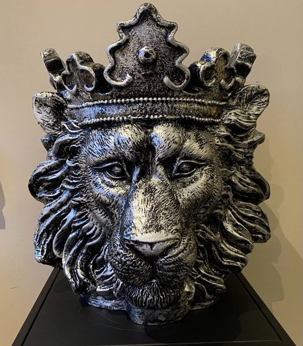 Bloempot Leeuw - Lion - Clarence - Zilver Silver - Plantenbak -plantenpot - Vaas - Binnen -overkapping - Plant -bloem - Boeket 3 Bloempot Leeuw - Lion - Clarence - Zilver Silver - Plantenbak -plantenpot - Vaas - Binnen -overkapping - Plant -bloem - Boeket