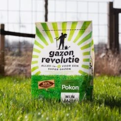 Pokon Gazon Revolutie - 7,5kg - Gazonmest / Graszaad / Bodemverbeteraar - Geschikt Voor 150m² - Binnen 15 Dagen Resultaat -Tuinverzorgings Winkel 1198x1200