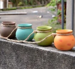 Plantenhangers - 4 Bloempotjes Aan Een Touw - Hangpotten Voor Binnen En Buiten - Hangpot Schutting - 4 Kleuren Incl. Touw -Tuinverzorgings Winkel 1200x1098 3