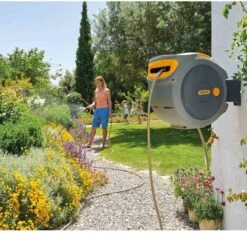 Hozelock AutoReel Slangenhouder / Wandslangbox 20m - Ø12,5mm 33 Hozelock AutoReel Slangenhouder / Wandslangbox 20m - Ø12,5mm -Tuinverzorgings Winkel 1200x1132 4