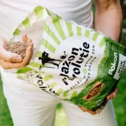 Pokon Gazon Revolutie - 12,5kg - Gazonmest / Graszaad / Bodemverbeteraar - Geschikt Voor 250m² - Binnen 15 Dagen Resultaat -Tuinverzorgings Winkel 1200x1198 9