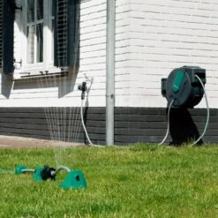 VONROC Automatische Slanghaspel – Incl. 25m Tuinslang, Aansluitslang, Spuitstuk, Koppelingen & Kraanaansluiting -Tuinverzorgings Winkel 1200x1200 555