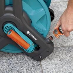 GARDENA Classic Slanghouder 50 - Geschikt Voor 50 M Ø13 Mm / 40 M Ø15 Mm / 30 M Ø19 Mm Slang 18 GARDENA Classic Slanghouder 50 - Geschikt Voor 50 M Ø13 Mm / 40 M Ø15 Mm / 30 M Ø19 Mm Slang -Tuinverzorgings Winkel 1200x1200 741