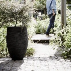 Capi Europe - Vaas Elegant Deluxe Rib NL - 56x84 - Zwart - Voor Binnen En Buiten - KBLR1132 -Tuinverzorgings Winkel 1200x1200 884