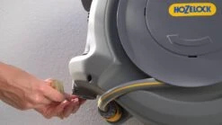 Hozelock AutoReel Slangenhouder / Wandslangbox 20m - Ø12,5mm 31 Hozelock AutoReel Slangenhouder / Wandslangbox 20m - Ø12,5mm -Tuinverzorgings Winkel 1200x675 5