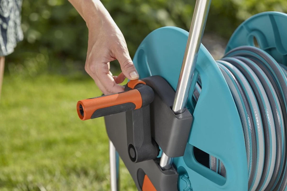 GARDENA AquaRoll M Easy Set - Slangwagen - Maximaal 60 M Opbergcapaciteit 9 GARDENA AquaRoll M Easy Set - Slangwagen - Maximaal 60 M Opbergcapaciteit - Afbeelding 7
