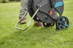 GARDENA - AquaRoll L CleverRoll L Easy Set Slangenwagen - Maximaal 50 Meter - Verstelbare Handgreep -Tuinverzorgings Winkel 1200x800 81