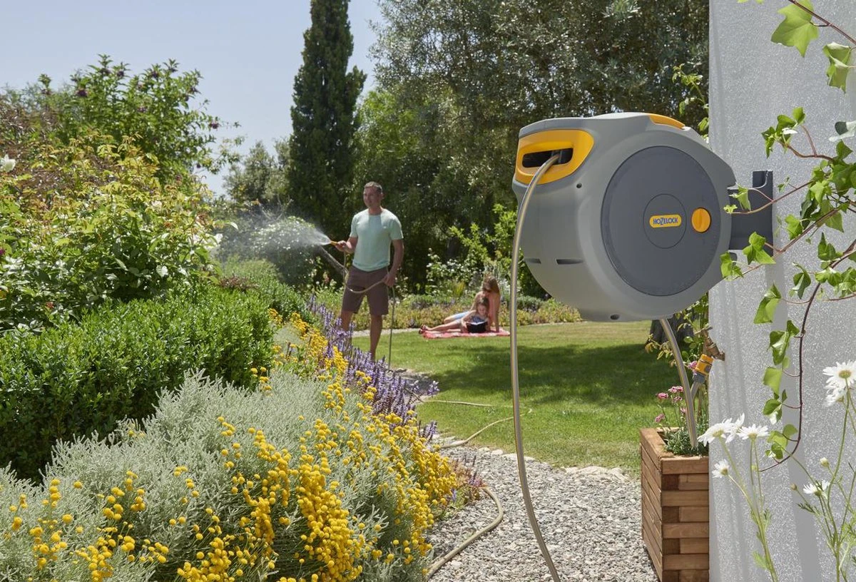 Hozelock AutoReel Slangenhouder / Wandslangbox 20m - Ø12,5mm 18 Hozelock AutoReel Slangenhouder / Wandslangbox 20m - Ø12,5mm - Afbeelding 16