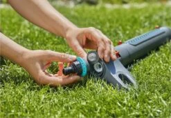 GARDENA - Zwenksproeier AquaZoom S - Tuinsproeier - 9 Tot 150 M² -Tuinverzorgings Winkel 1200x829