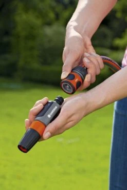 GARDENA Tuinspuit - Spuitpistool 41 GARDENA Tuinspuit - Spuitpistool -Tuinverzorgings Winkel 800x1200 57