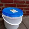 Koemestkorrels 5 Kg Van Brabantse Koemest.nl In Emmer (7 Ltr) 2 Koemestkorrels 5 Kg Van Brabantse Koemest.nl In Emmer (7 Ltr) -Tuinverzorgings Winkel 900x1200
